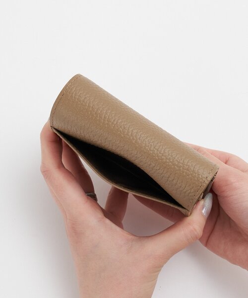 russet（ラシット） 財布 サークルプレートハーフウォレット