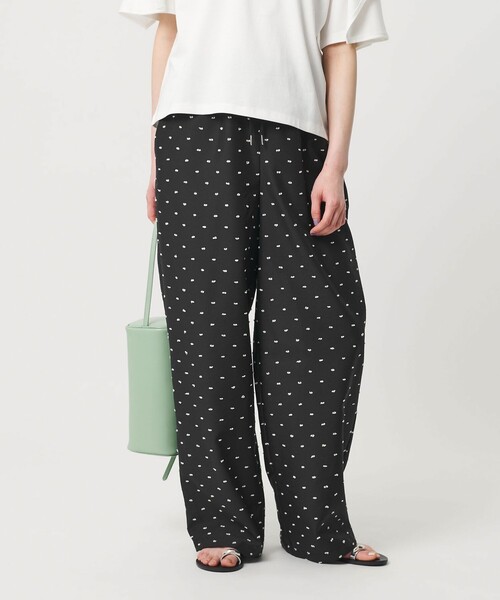 パンツ 「WEB限定 Wardrobe DAILY MINIMAL」ドビードット イージーパンツ ウォッシャブル レディースの画像