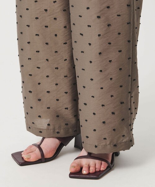 パンツ 「WEB限定 Wardrobe DAILY MINIMAL」ドビードット イージーパンツ ウォッシャブル レディースの画像