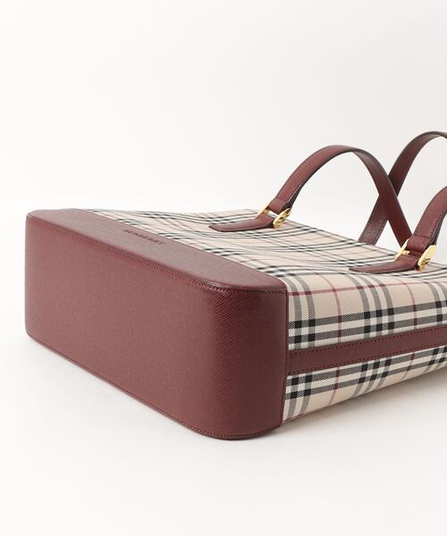 BURBERRY ハンドバッグ ノバチェック ブラウン レザー BURBERRY（バーバリー） ノバチェック柄ハンドバッグ - ブラウン