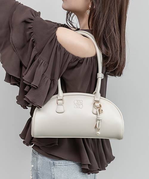 RANDA（ランダ） ショルダーバッグ バッグ チャーム付ハーフムーンミニ