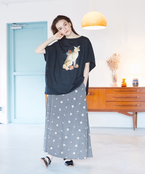 bedsidedrama Tシャツ BEDSIDE SISTERS Flare T-Shirt– Black | BEDSIDEDRAMA