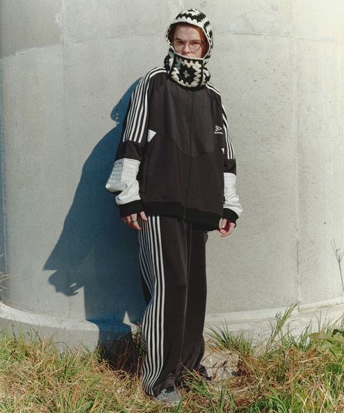 【未使用】定価31,900円 サイズ3 discovered トラックパンツ DISCOVERED（ディスカバード） ワイドパンツ パンツ TRACK PANTS