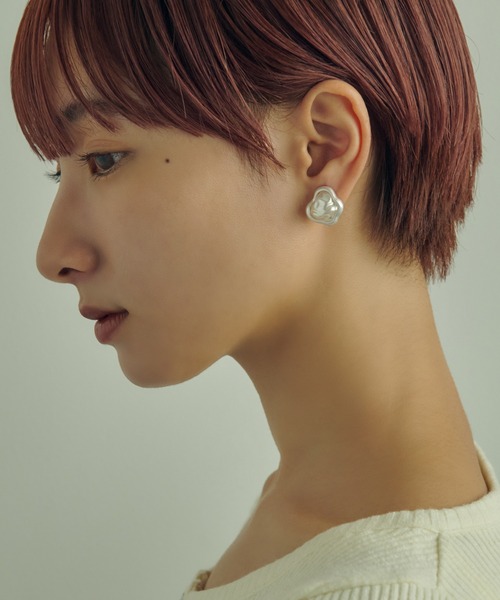 GOLDY(ゴールディ) パール ピアス バンピー パール × メタル GOLDY(ゴールディ) パール ピアス バンピー パール × メタル