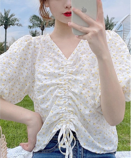 セオリーリュクス花びら水玉模様 Vネック半袖ブラウス 極美品✨セオリーリュクス 半袖ブラウス ドット柄 花びら