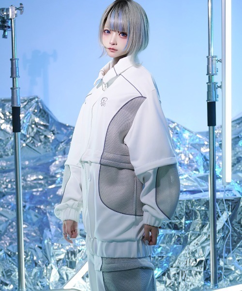 ililil ぬたコラボ ジャージセットアップ ジャージ上下 ホワイト ililil ぬたコラボ ジャージセットアップ ジャージ上下 ホワイト