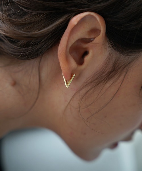 ピアス felntokyo/triangle mini pierce レディースの画像