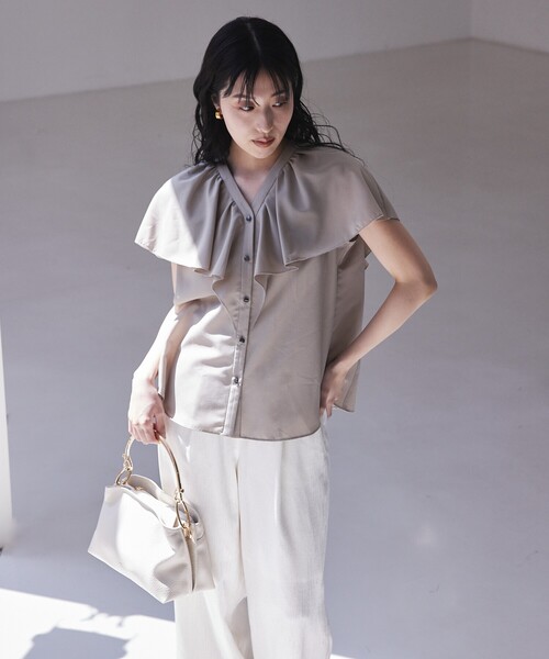 qualite - qualite ラッフルカラー Vネックブラウス qualite（カリテ） ブラウス シャツ ラッフルカラーVネックブラウス