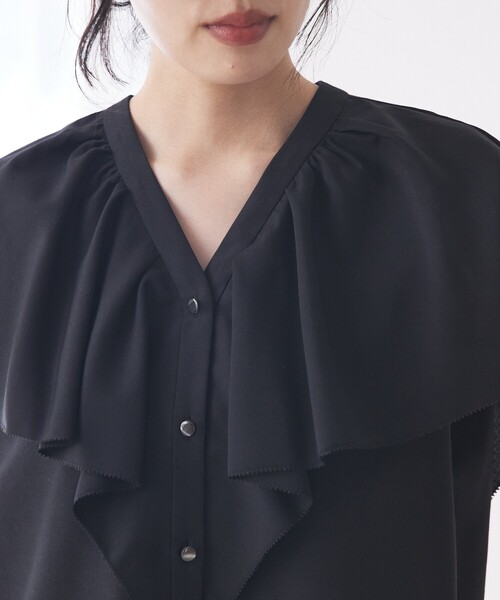qualite（カリテ） ブラウス シャツ ラッフルカラーVネックブラウス