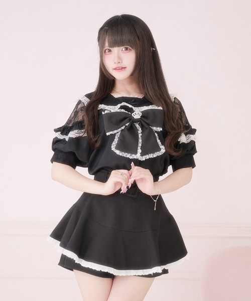はじこい第9話深キョン着用♡SLY RUFFLE SHOLDERブラウス♡新品 SLY - はじこい深キョン着用♡SLY RUFFLE LACE STAND TOPS新品の通販
