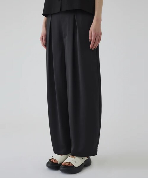 RIM.ARKリムアーク　サテンロングスリーブ　フリーサイズ　ブラック　シンプル RIM.ARK ワイドパンツ パンツ 「RIM.ARK/リムアーク」Round silhouette