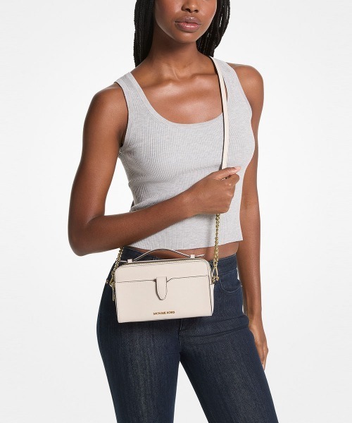 MICHAEL KORS（マイケルコース） ショルダーバッグ FREE ベージュ