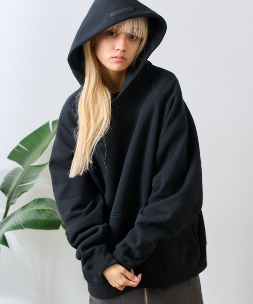 FOG ESSENTIALS（エフオージーエッセンシャルズ） パーカー FOG