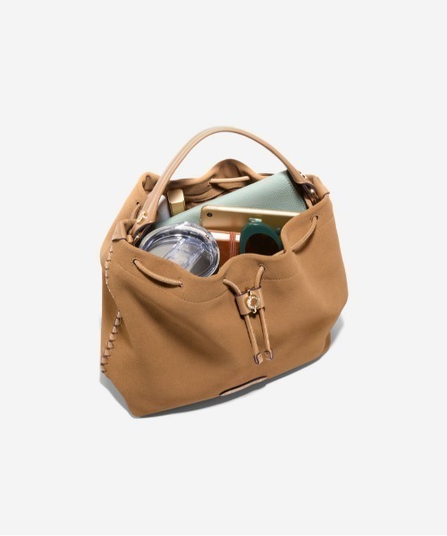 COLE HAAN(コールハーン) ショルダーバッグ - ベージュ×ダークブラウン 型押し加工/パイソン柄/チェーンショルダー レザー COLE HAAN（コールハーン） ショルダーバッグ バッグ イザベラ