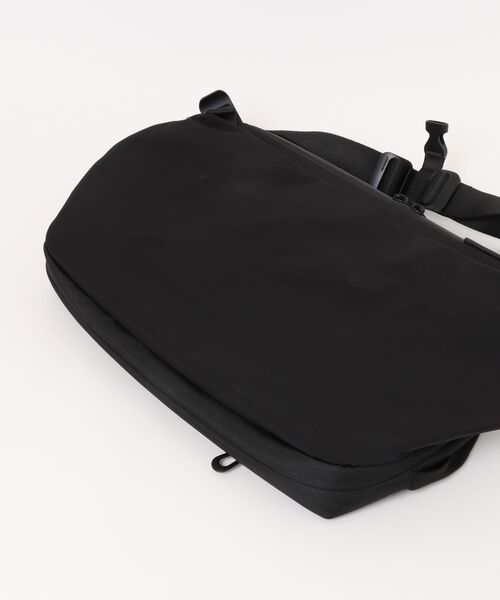 Cote&Ciel（コートエシエル） ショルダーバッグ Riss Smooth Black