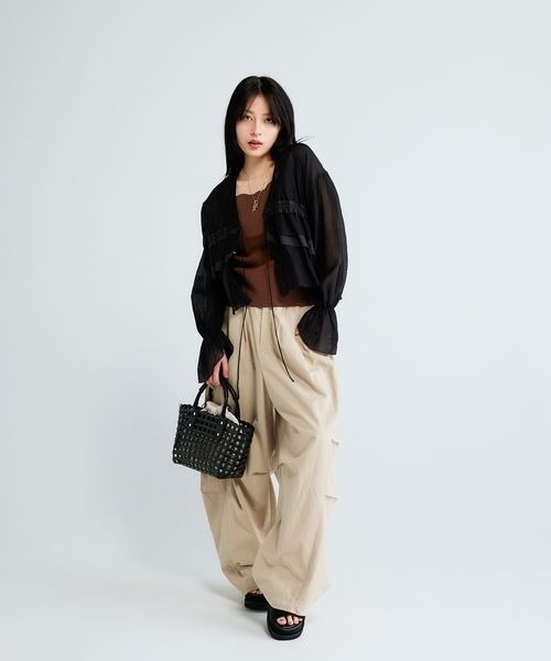 ブラウス シャツ 2WAYシャーリングVブラウス/672060 レディースの画像