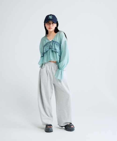 ブラウス シャツ 2WAYシャーリングVブラウス/672060 レディースの画像