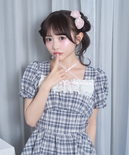 Honey Cinnamon（ハニーシナモン） ワンピース 半袖 デコルテリボン