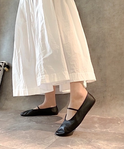 Wildfox x Jeffrey Campbellコラボ バレエシューズ 白 Wildfox x Jeffrey Campbellコラボ バレエシューズ 白 - メルカリ