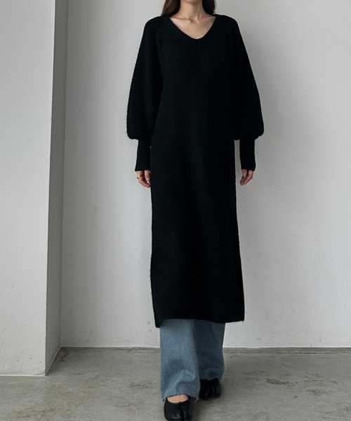 【美品】Curensology Vネック ギャザー ニット ロングワンピース Curensology（カレンソロジー）の「Vネックニットワンピース（）」 - WEAR