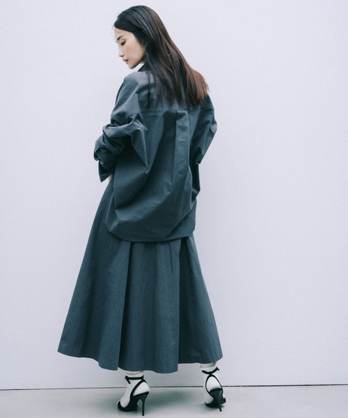 柳橋唯コラボバックジップフレアスカートバックタックオーバーサイズシャツ