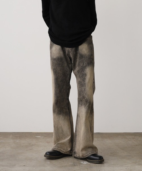 ROOP TOKYO ジーンズ Bootcut denim pants with faded design / 色落ち