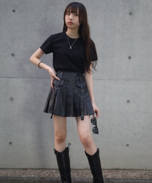 ANDWANG アンドワング レザー ミニスカート プリーツスカートS 即完売品 ATMARK スカート 「めるぷちあゆみ様着用」「3サイズ展開 / レディース