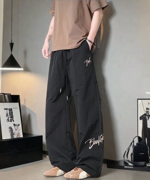 Theater code パンツ Nylon pants with embroidery design / 刺繍