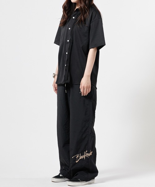 Theater code パンツ Nylon pants with embroidery design / 刺繍