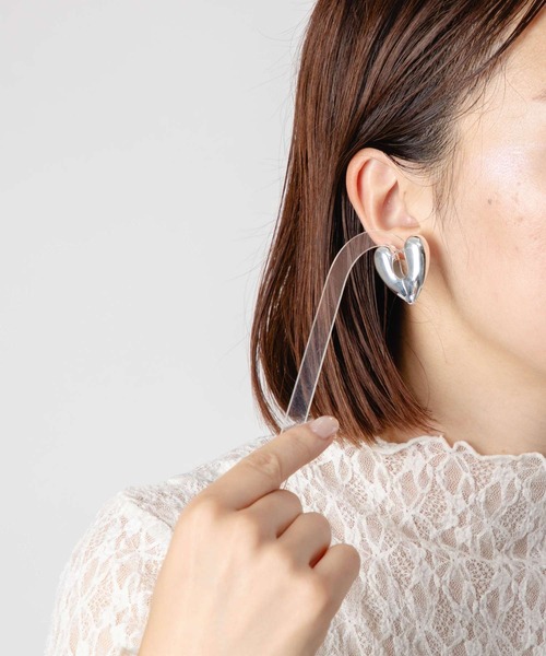 ANNIKA INEZ【HEART HOOPS ラージピアス】 ANNIKA INEZ】HEART HOOPS ラージピアス（ゴールド） | goldand