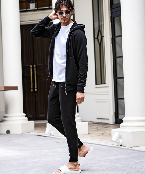 1PIU1UGUALE3 RELAX 「1PIU1UGUALE3 RELAX 」 ジップアップパーカー M