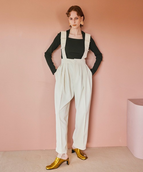 OMMO（オーエムエムオー） パンツ TUCK SHOULDER BELT PT レディース 
