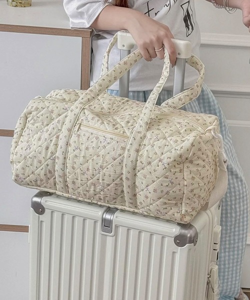 ハンドメイド キルティング ボストンバッグ 花柄 2点セットとボディバッグ shopnikoniko（ショップにこにこ） スーツケース ボストンバッグ 小花