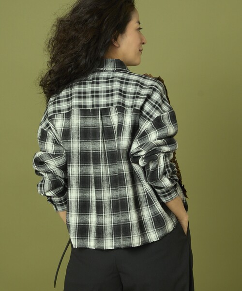 「Freada」 長袖シャツ ONE SIZE ブラック レディースの画像
