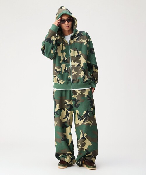 Champion（チャンピオン） パーカー 裏起毛 「別注」Champion