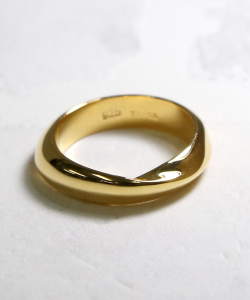 【新品、未使用】YArKAリング one twist design bangle 新品、未使用】YArKAリング one twist design bangle - メルカリ