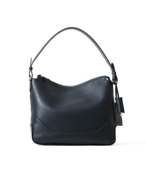 新品未使用✨ペッレモルビダ　メイデンヴォヤージュ　MB078 エディターズバッグ 楽天市場】【マラソン限定！最大p44倍&ケアセット＋α】 PELLE