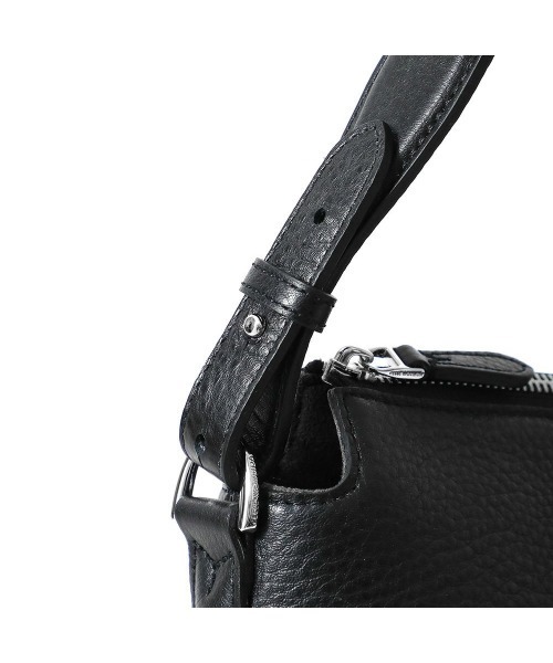 PELLE MORBIDA（ペッレ モルビダ） ショルダーバッグ Maiden Voyage