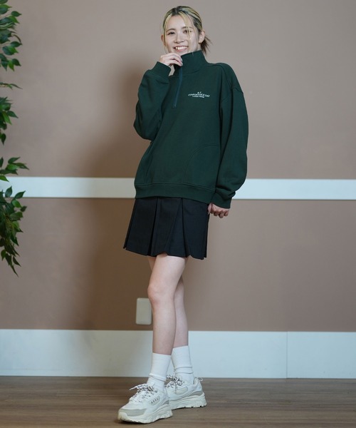 Riisa Naka グラフィックトレーナー 001_sns.jpg