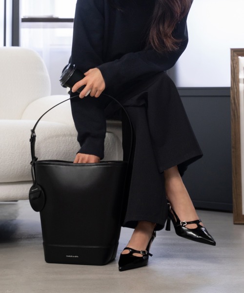 CHARLES ＆ KEITH（チャールズ&キース） ショルダーバッグ バッグ