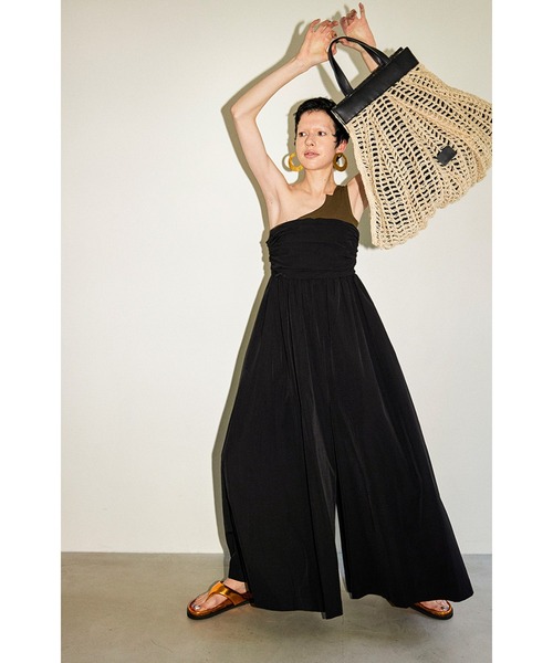 専用　OMMO TUCK BARE ALL IN ONE BLACK OMMO オールインワン TUCK BARE ALL IN ONE レディース