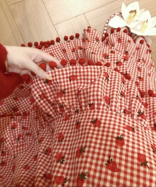 gossip!ロサンゼルス スカート 「Y2Kガーリー」いちご柄×チェック