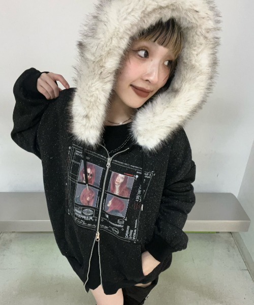 JEANASIS（ジーナシス） パーカー 「25quee」カコウプリントZIP