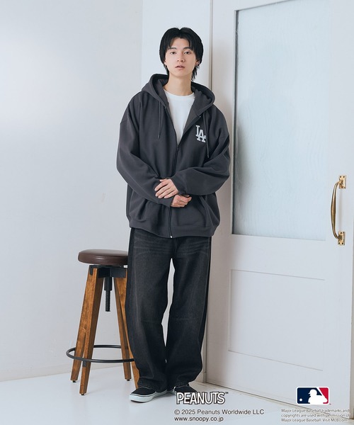 PEANUTS パーカー 「PEANUTS×MLB」オリジナルデザイン フルジップ