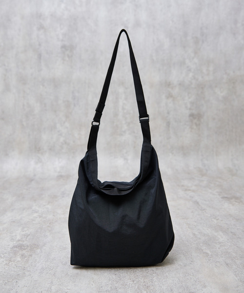 SLOW ブラックショルダーバッグ SLOW 「SLOW」 ショルダーバッグ FREE ブラック メンズ : ZOZOTOWN