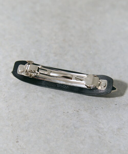 TOGA PULLA（トーガ プルラ） ヘアクリップ 「TOGA PULLA/トーガプルラ