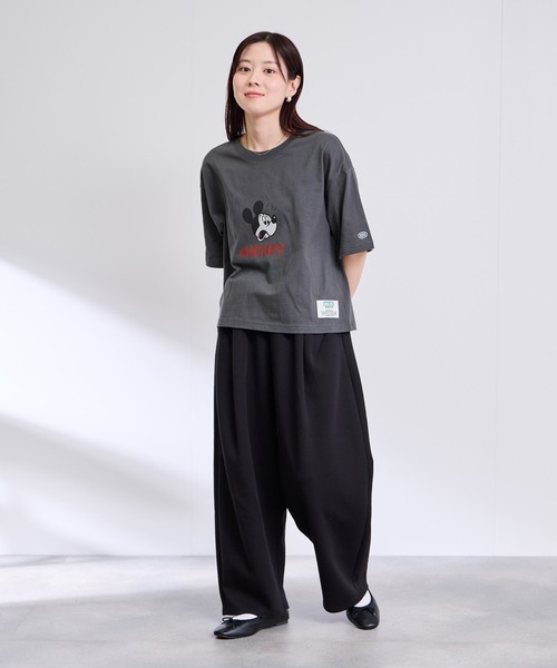 DISCUS tシャツ 「DISCUS×MICKEY MOUSE」ショート丈Tシャツ レディース