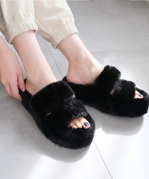 AmiAmi（アミアミ） サンダル ふわふわファーサンダル厚底 レディース