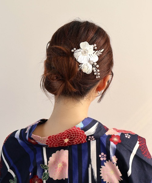 エルメス フラワーパターン ヘアピン エルメス フラワーパターン ヘアピン