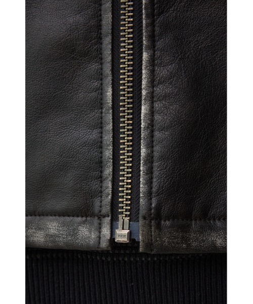 AZUL BY MOUSSY（アズールバイマウジー） 革ジャン ライダース